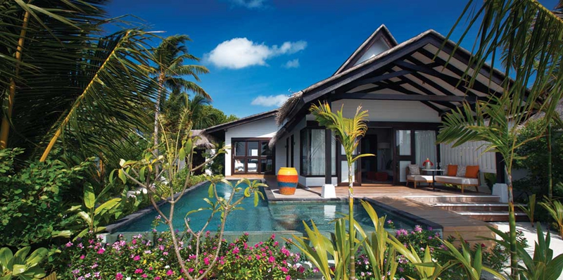 房型内部设施图片参考，如无边泳池与电视及音响， 地球海滩家庭泳池别墅-Earth family  Pool Suite maldievs(奥臻岛 OZEN by Atmosphere) 